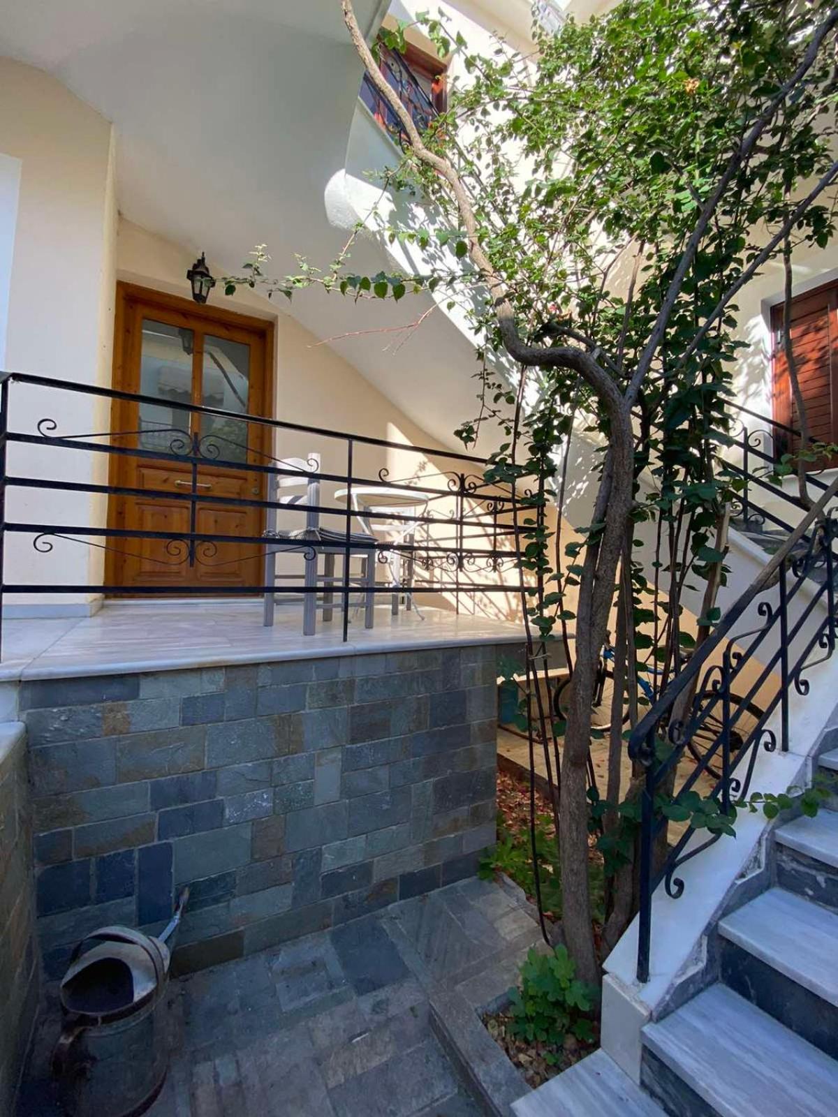 Filoxenia Apartments Mytilíni 외부 사진